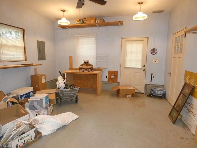 1239 Fairview Drive, Lexington, NC 27292