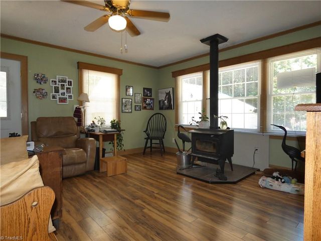 1239 Fairview Drive, Lexington, NC 27292
