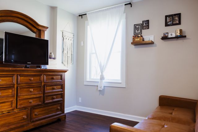 37 Maple St, Clarksville, TN 37042