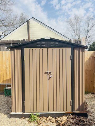 37 Maple St, Clarksville, TN 37042