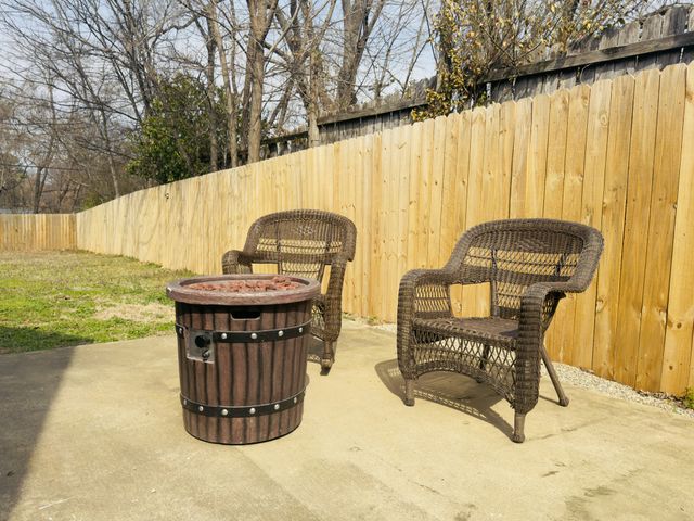 37 Maple St, Clarksville, TN 37042