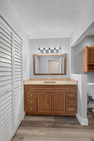 123 Yacht Club Way 307, Hypoluxo, FL 33462