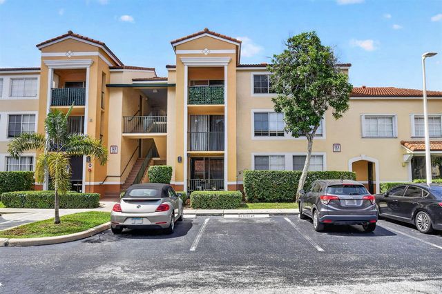 123 Yacht Club Way 307, Hypoluxo, FL 33462