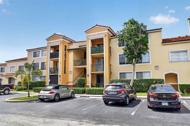 123 Yacht Club Way 307, Hypoluxo, FL 33462