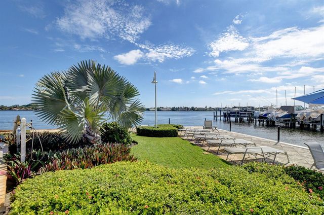 123 Yacht Club Way 307, Hypoluxo, FL 33462