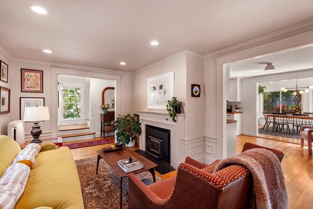 34 Avalon Rd, Milton, MA 02186