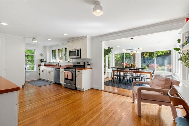 34 Avalon Rd, Milton, MA 02186