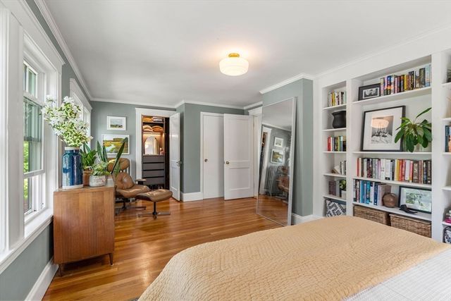 34 Avalon Rd, Milton, MA 02186