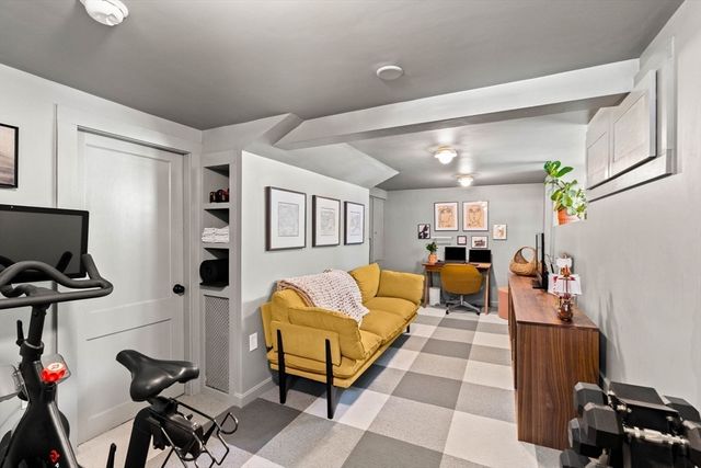 34 Avalon Rd, Milton, MA 02186