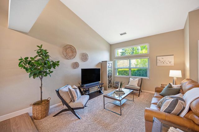 115 Chesterfield Way, Folsom, CA 95630