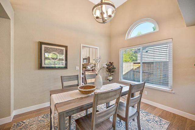 115 Chesterfield Way, Folsom, CA 95630