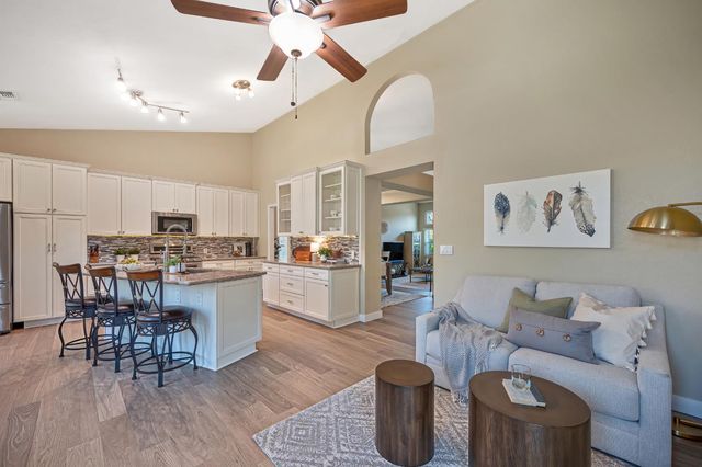 115 Chesterfield Way, Folsom, CA 95630