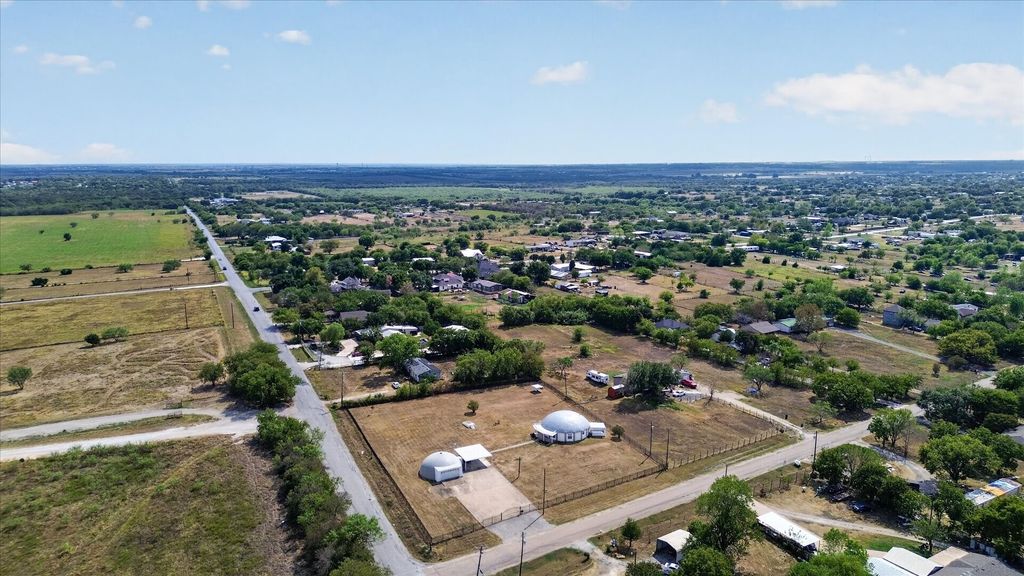 9530 Johns Road, Alvarado, TX 76009 — photo 2