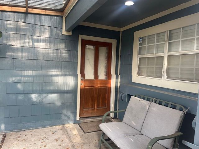 2108 Chatham Square Court, Dallas, TX 75227