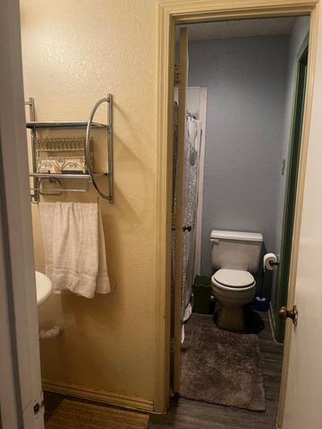 2108 Chatham Square Court, Dallas, TX 75227