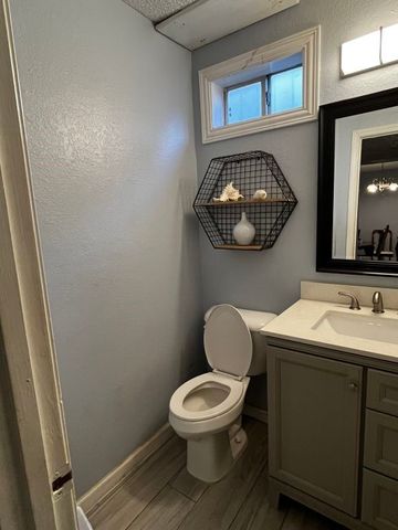 2108 Chatham Square Court, Dallas, TX 75227