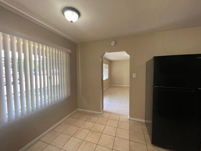 6242 N 23rd Avenue, Phoenix, AZ 85015