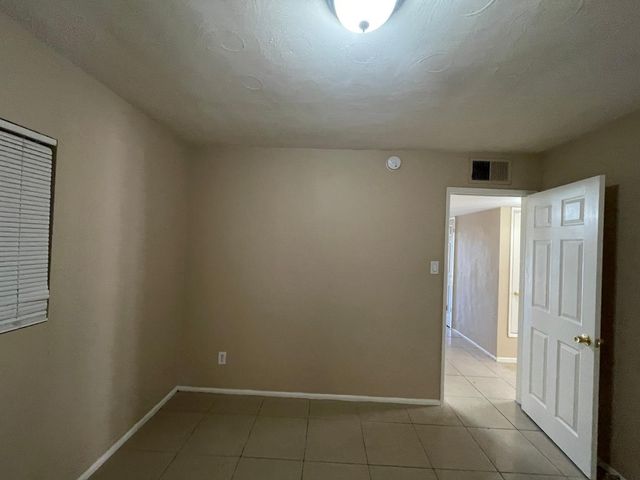 6242 N 23rd Avenue, Phoenix, AZ 85015