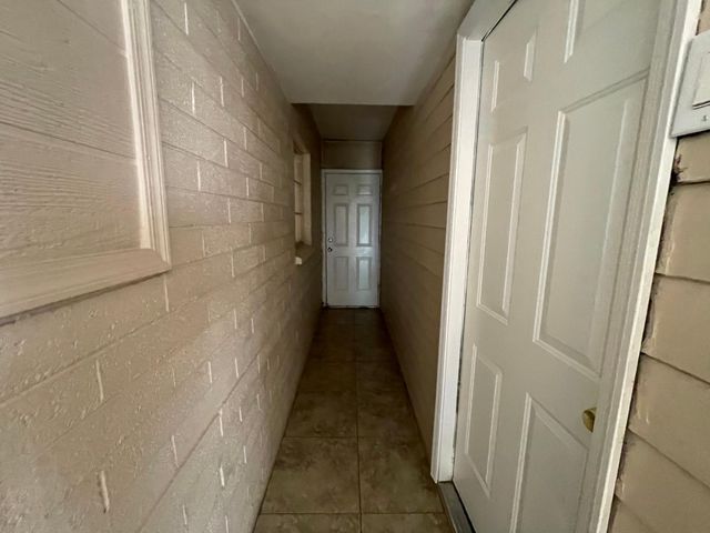 6242 N 23rd Avenue, Phoenix, AZ 85015