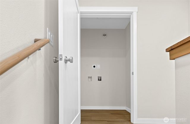 1401 N 137th Street, Seattle, WA 98133