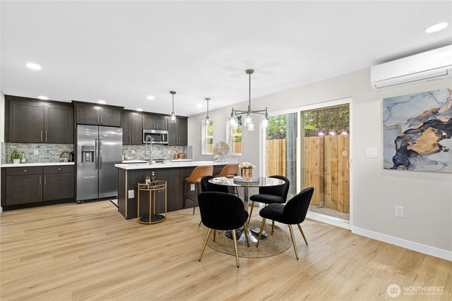 1401 N 137th Street, Seattle, WA 98133