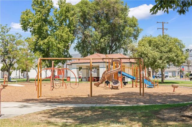 980 Jerez, Azusa, CA 91702