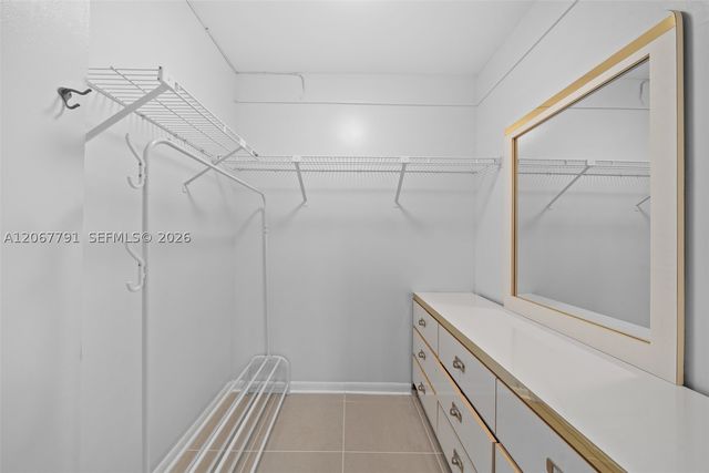 17021 N Bay Rd 425, Sunny Isles Beach, FL 33160