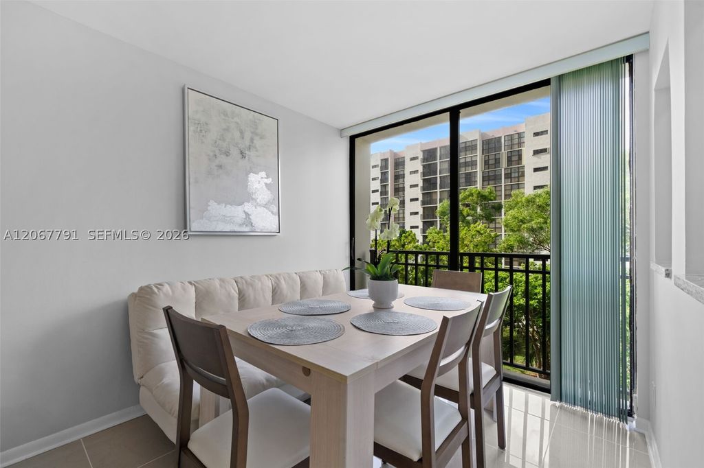 17021 N Bay Rd 425, Sunny Isles Beach, FL 33160
