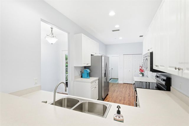 1881 SAN SILVESTRO DRIVE, Venice, FL 34285