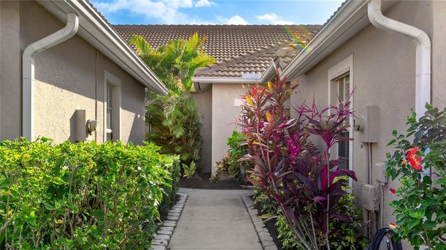 1881 SAN SILVESTRO DRIVE, Venice, FL 34285