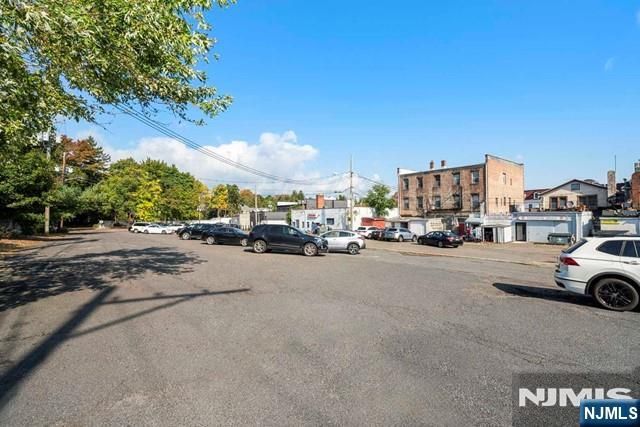 218 Closter Dock Road 1, Closter, NJ 07624
