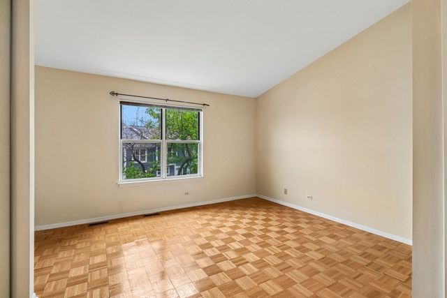 29 Sumac Lane, Schaumburg, IL 60193