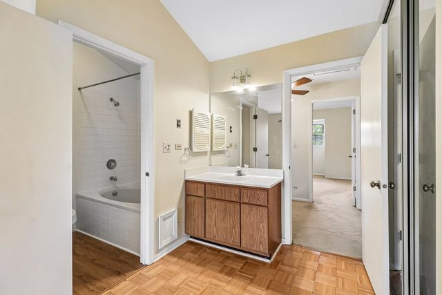 29 Sumac Lane, Schaumburg, IL 60193