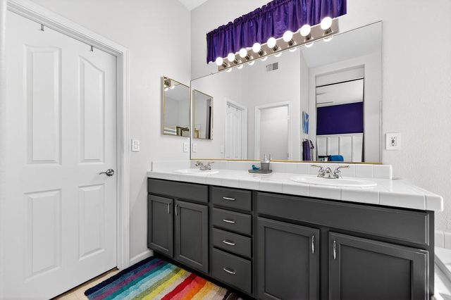 2057 Archer Cir, Rocklin, CA 95765