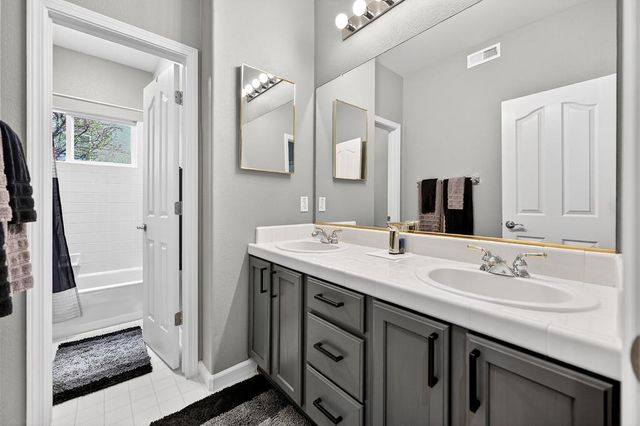 2057 Archer Cir, Rocklin, CA 95765