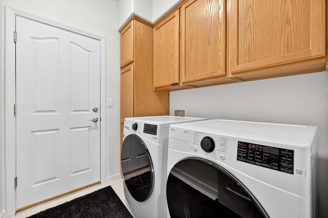 2057 Archer Cir, Rocklin, CA 95765