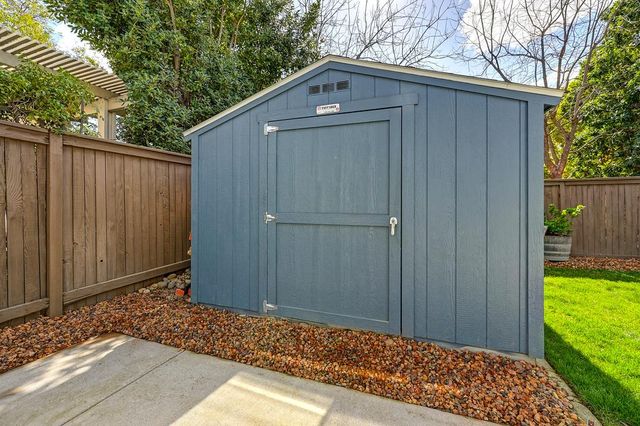 2057 Archer Cir, Rocklin, CA 95765