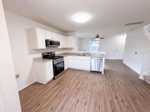 11521 Melstone DR, Manor, TX 78653