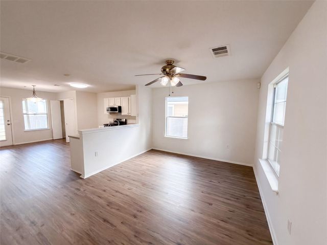 11521 Melstone DR, Manor, TX 78653