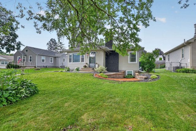 204 Cornwall Avenue, Waterloo, IA 50702