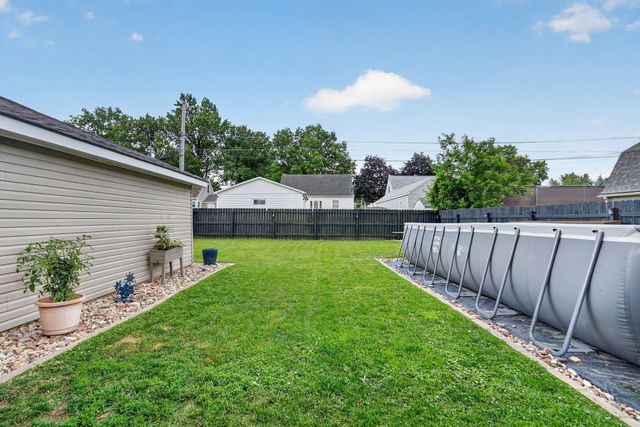 204 Cornwall Avenue, Waterloo, IA 50702