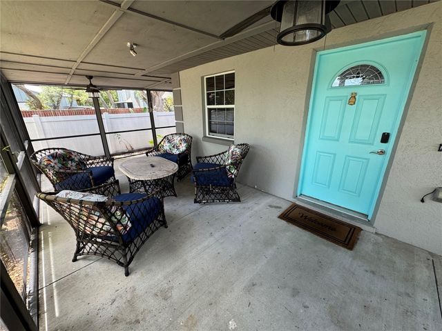 2751 72ND AVENUE DRIVE E, Sarasota, FL 34243