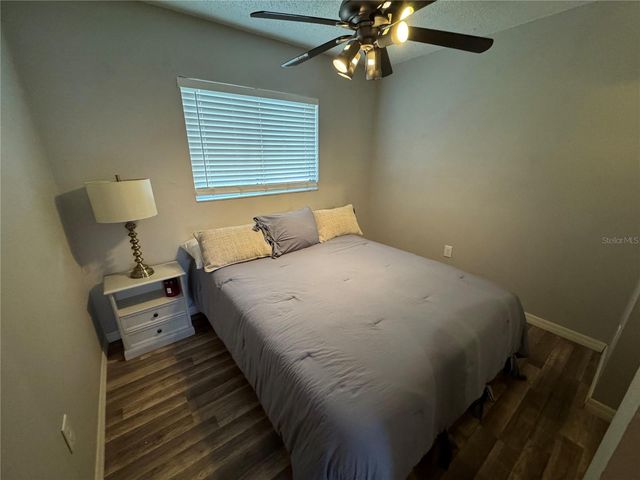 2751 72ND AVENUE DRIVE E, Sarasota, FL 34243