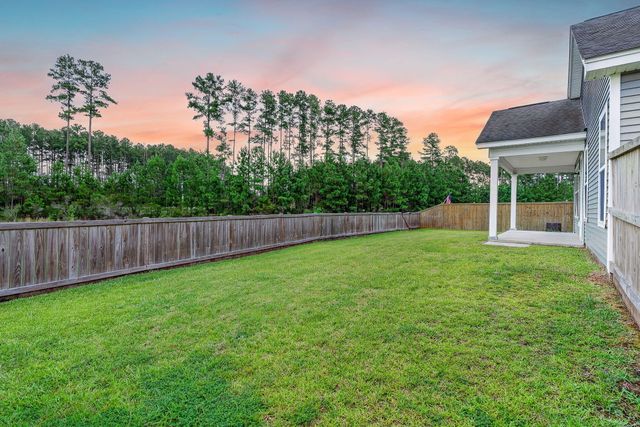 251 Palmetto Walk Drive, Summerville, SC 29486