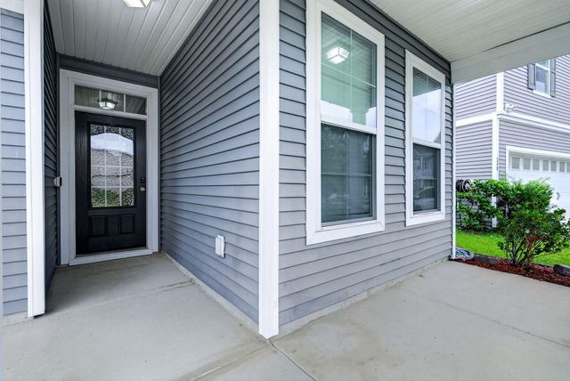 251 Palmetto Walk Drive, Summerville, SC 29486