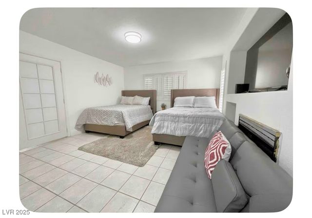 9411 Pioneer Avenue, Las Vegas, NV 89117