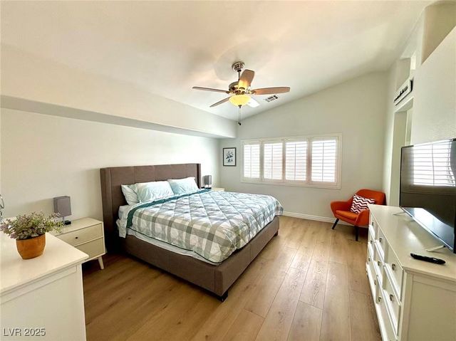 9411 Pioneer Avenue, Las Vegas, NV 89117