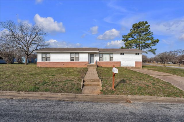 100 Rosedale Avenue, Keene, TX 76059
