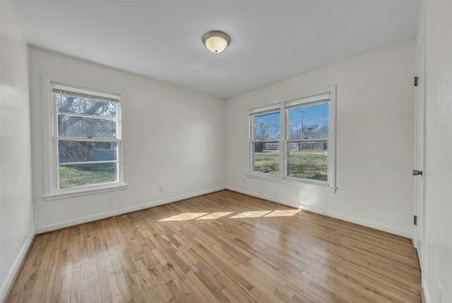 100 Rosedale Avenue, Keene, TX 76059