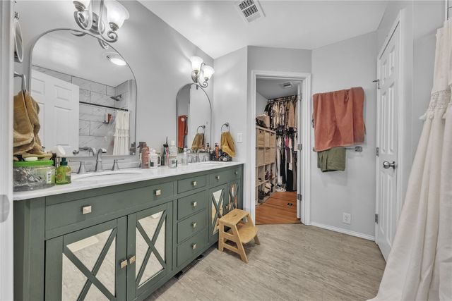 100 Rosedale Avenue, Keene, TX 76059